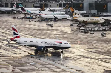 Avrupa’da jet yakıtı sıkıntısı büyüyor: Stoklar dipte