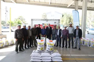 Başkan Altay'dan üreticilere 1 milyon 214 bin kilogram tohum desteği