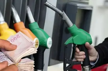 Benzine indirim, motorine zam bekleniyor