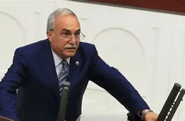 Fakıbaba’dan istifa kararı ve yeni anayasa açıklaması
