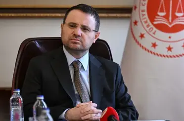 Gürlek: Fon soruşturması para iadesiyle kapanmayacak