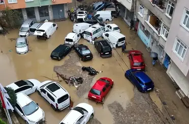 İstanbul’da sel felaketi: Can kaybı 4’e yükseldi