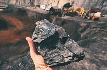 Kömür fiyatları üç yılın zirvesine yaklaştı! Tonu 150 doları aştı