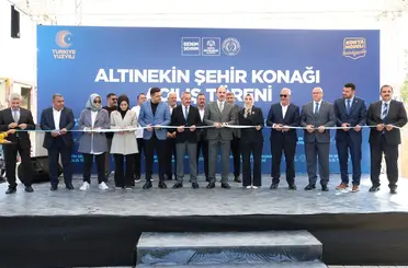 Konya Büyükşehir'den Altınekin'e önemli yatırım: Şehir konağı hizmete açıldı
