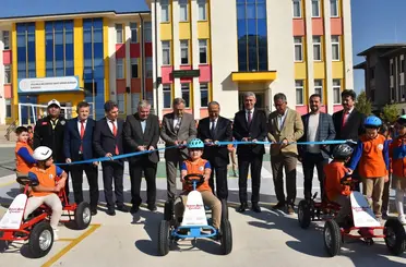 Konya’da öğrenciler için trafik eğitim parkı açıldı