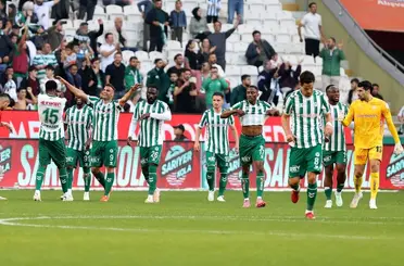 Konyaspor sahasında kazandı! Awaziem’den duble