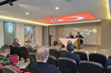 Murat Yiğit Altınekin’de eğitim çalışmalarını değerlendirdi